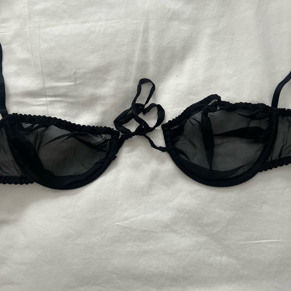 SKIMS | Romance Balconette Bra - Picture 6 of 10